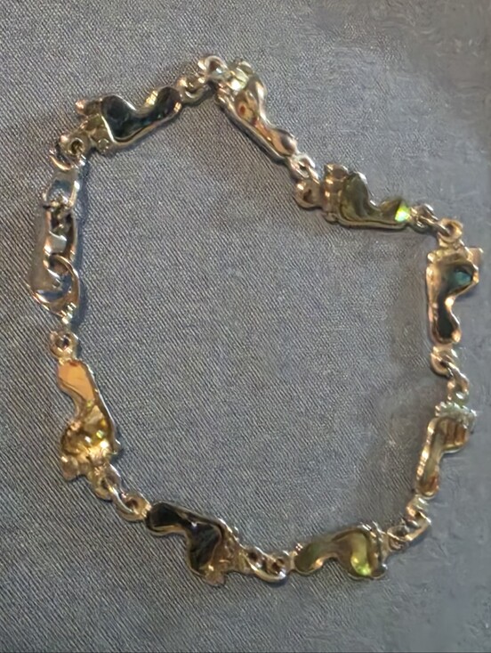 Vintage Jewelry - TRUE VINTAGE ESTATE Bare Foot Charms Bracelet. Silver With Abalone Inset.